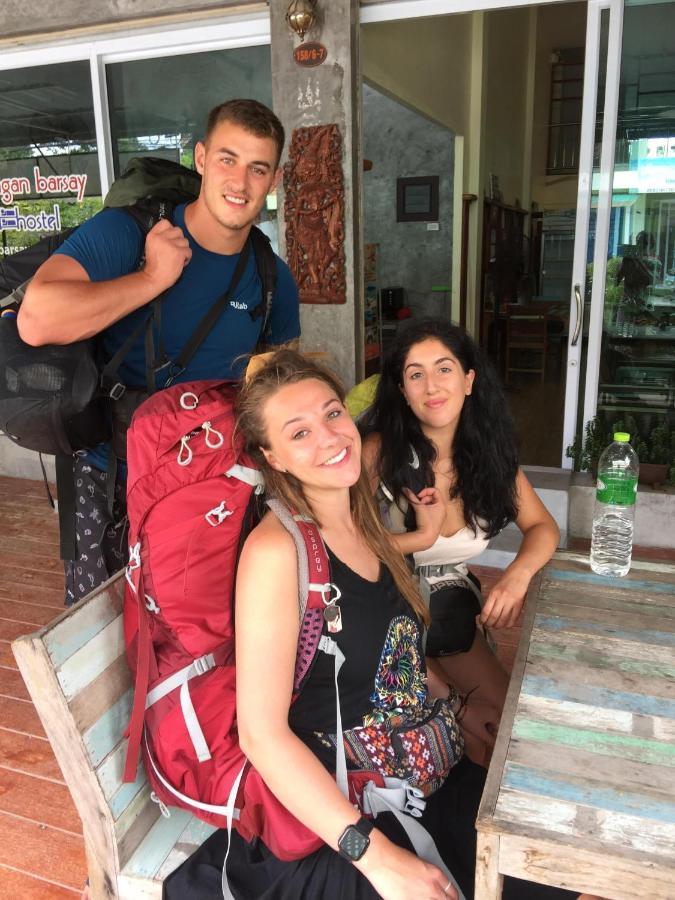 Phangan Barsay Hostel ท้องศาลา ภายนอก รูปภาพ
