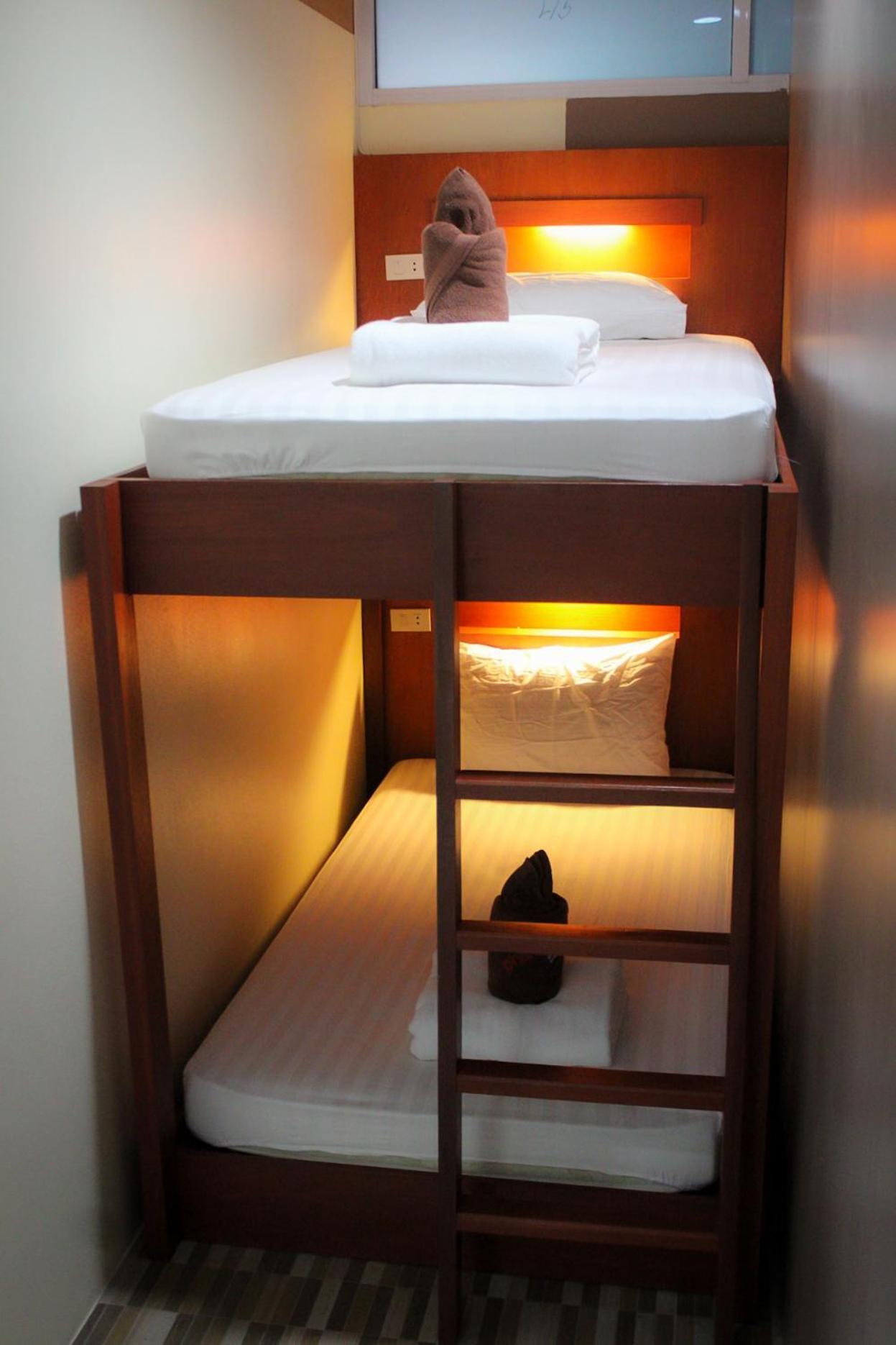 Phangan Barsay Hostel ท้องศาลา ภายนอก รูปภาพ