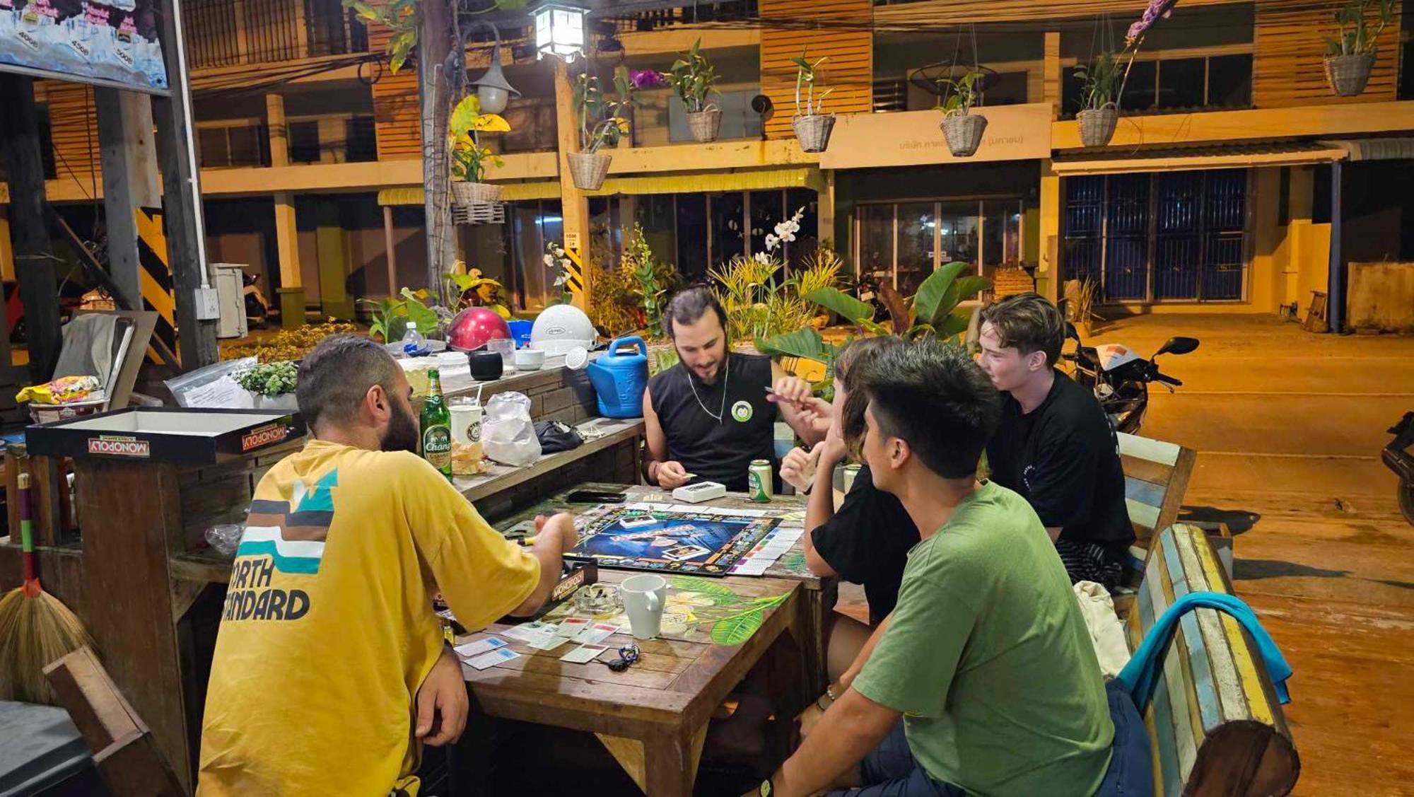 Phangan Barsay Hostel ท้องศาลา ภายนอก รูปภาพ